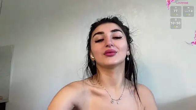 VastnessFantasy live XXX chat