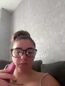 Czat XXX na żywo – LexiXXoo