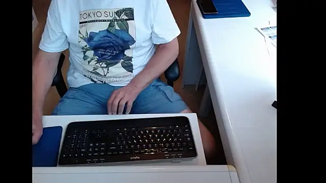 dutchpornking Adlı Modelin Canlı XXX Sohbeti