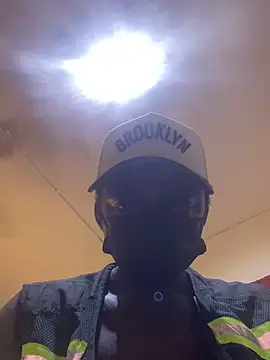 Pornhouse420 লাইভ XXX চ্যাট