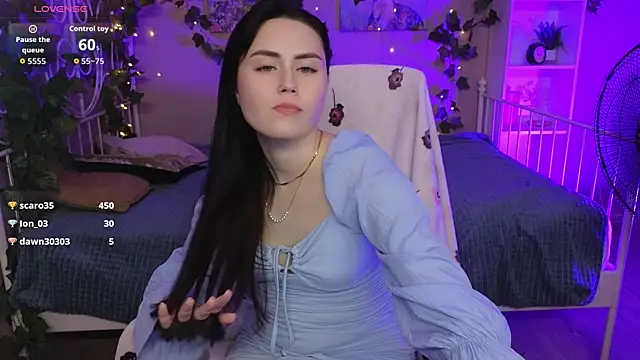 Chat +18 de NoraLumi ao vivo