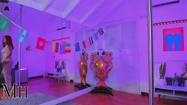 MizzHell Live XXX-chat