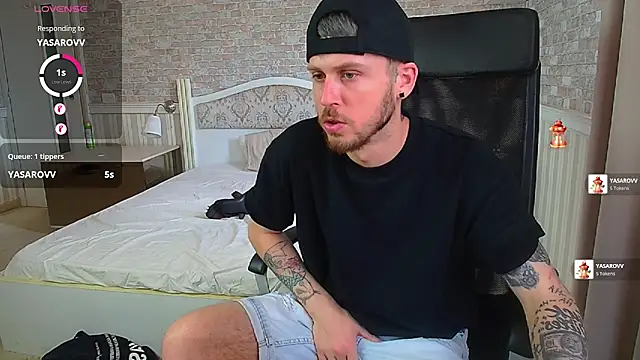 Chat XXX ao vivo de JonahShaw