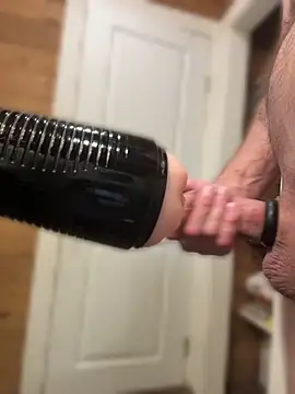 bigdeal698's Live XXX Chat