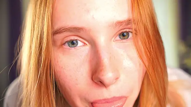HelaineLube's Live XXX Chat