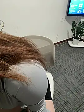 Chat XXX en directo de jiajia1060