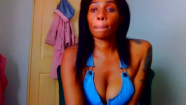 XXX chat uživo modela TALLnBEAUTY