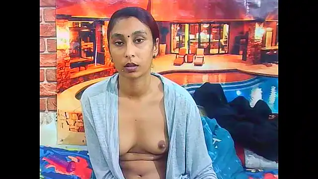IndianSexyButt XXX ча т на живо