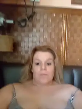 Maryquenn 라이브 XXX 채팅