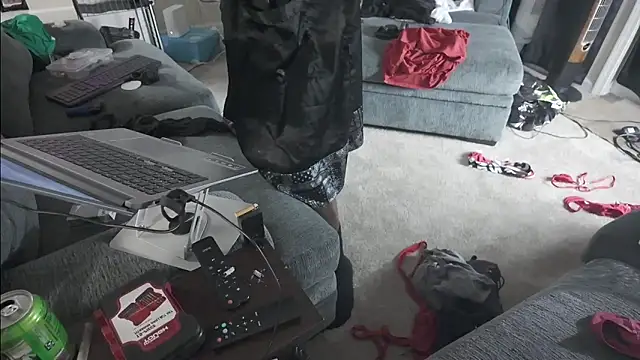 Triggerhappycj100's Live XXX Chat