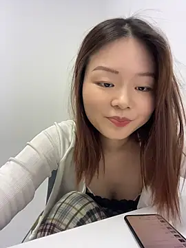DMG-41 – Live XXX-chat