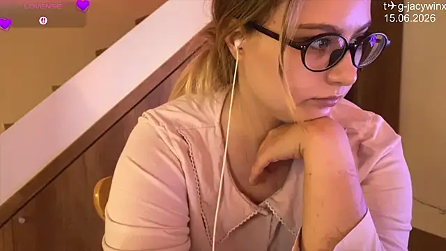 دردشة JacyWinslat الجنسية المباشرة