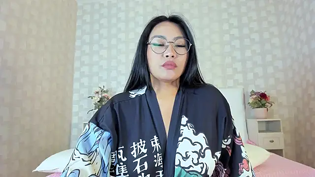 NatsumiHun 即時 XXX 聊天