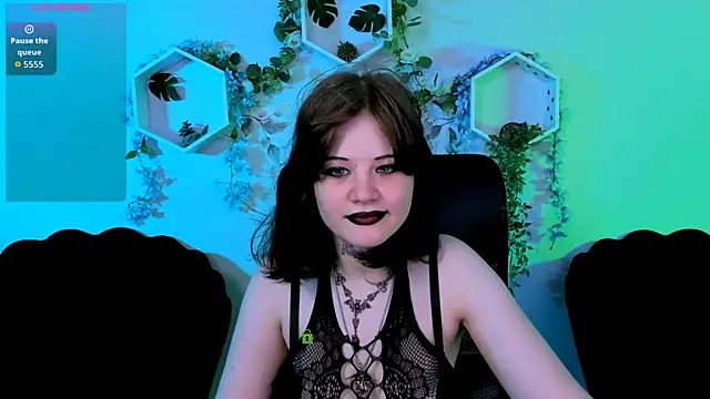 XXX chat uživo modela nikki_kiss_