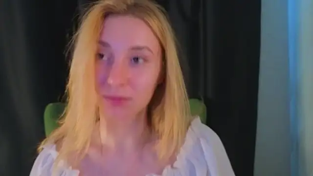 צ'אט XXX בשידור חי של RosalieHandley