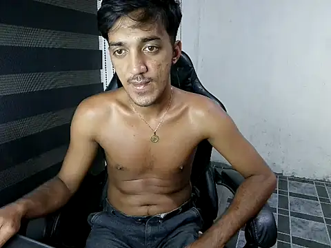 Spicy_RowyCam's Live XXX Chat