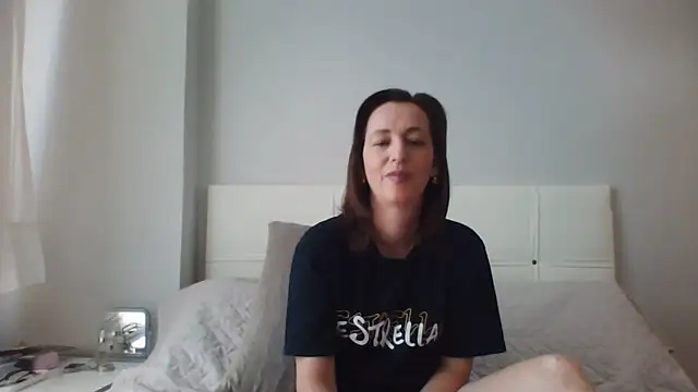 ArianaStarr: онлайн-секс-чат