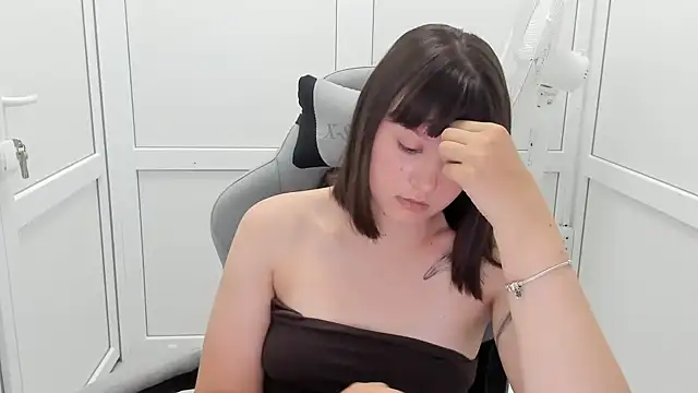 Vanilla_Vixen Obrolan Langsung XXX
