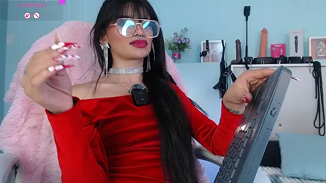 Emerald_gh live XXX chat