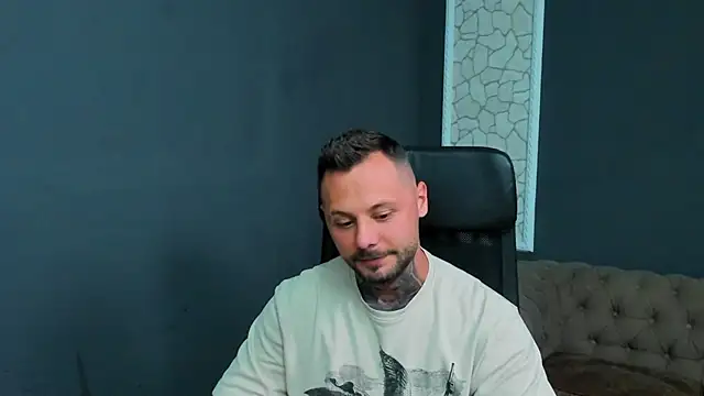 Chat XXX ao vivo de BrianHunts