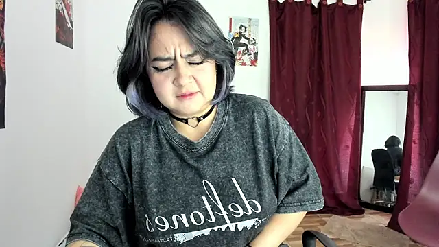 LylaVixxen's Live XXX Chat