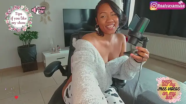 Yayamuse Live XXX-Chat