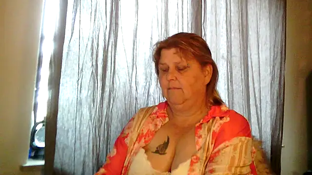 Sylviastar46 Live XXX-Chat