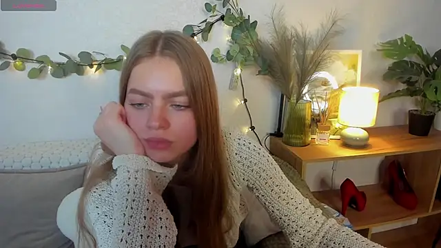 Chat +18 de HoneyEmilly ao vivo