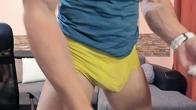 HotHunkTrainer Live XXX-chat