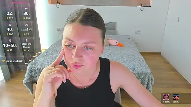 Kitkatvel Chat XXX live