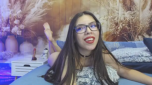 Chat +18 de EmaLowe ao vivo