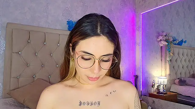 nini_love01 live XXX chat