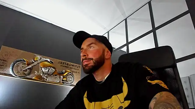 Živý XXX chat AronGrant