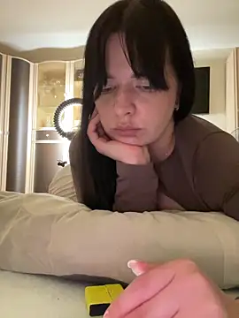 Poly_Nick Live XXX Chat