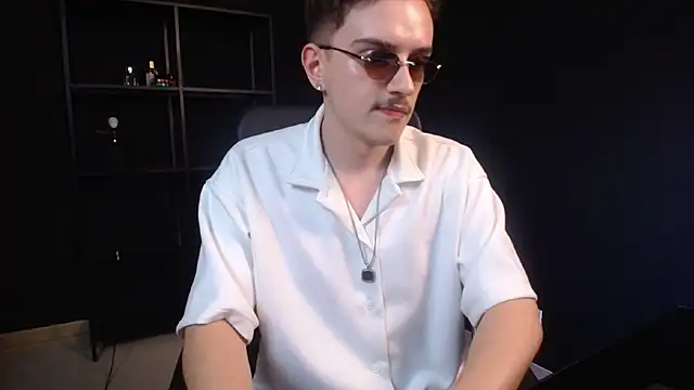 Chat XXX Live FelixStarkk