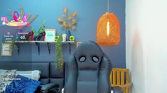 yessila_parker 라이브 XXX 채팅