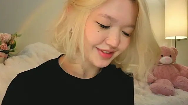 milli_sun_'s Live XXX Chat