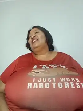 nancy111 即時 XXX 聊天