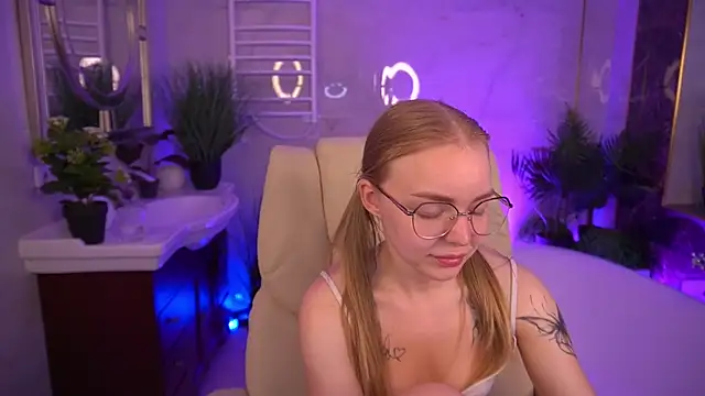 Živý XXX chat EmilySunshineS