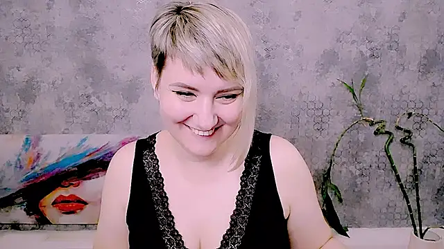 Živý XXX chat Djullia