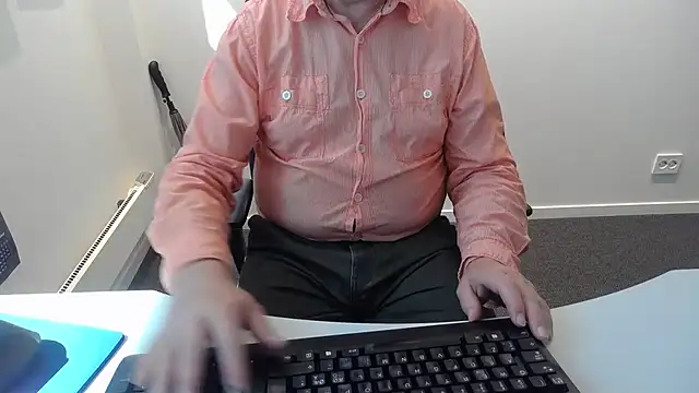 Buggemann Pertunjukan Webcam