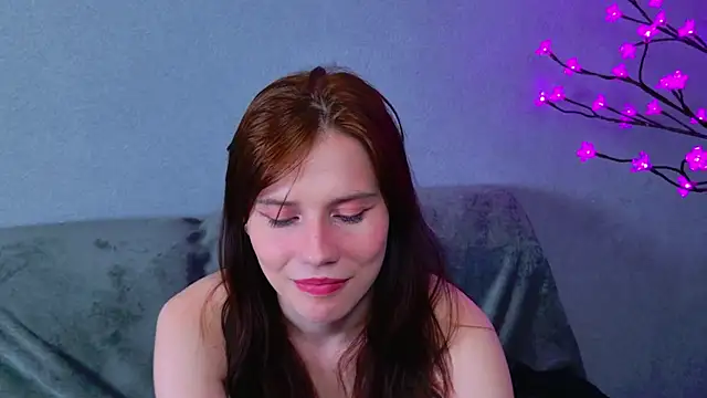 Chat XXX en directo de CleoBloom_