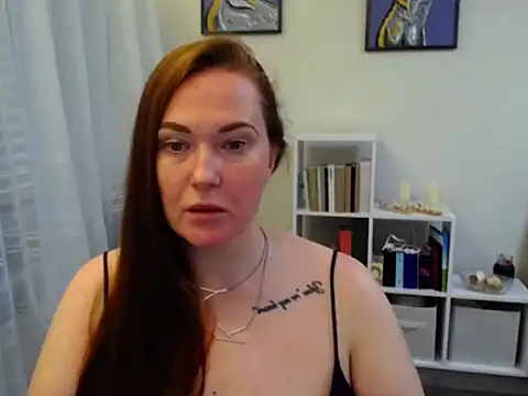 Lady_Tiana's Live XXX Chat