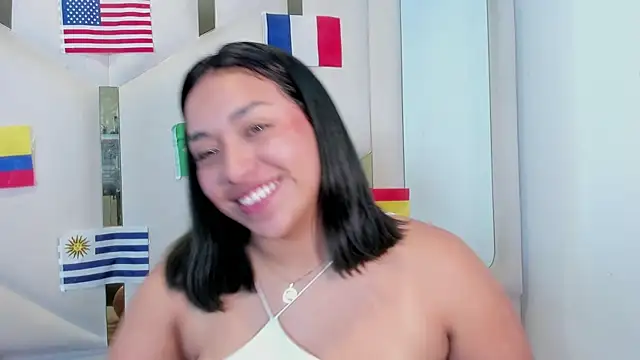 IsabellRodriguez18's Live XXX Chat