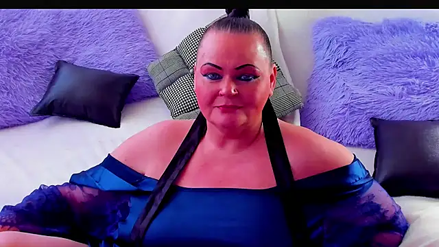 MilanaBiegert Chat XXX live