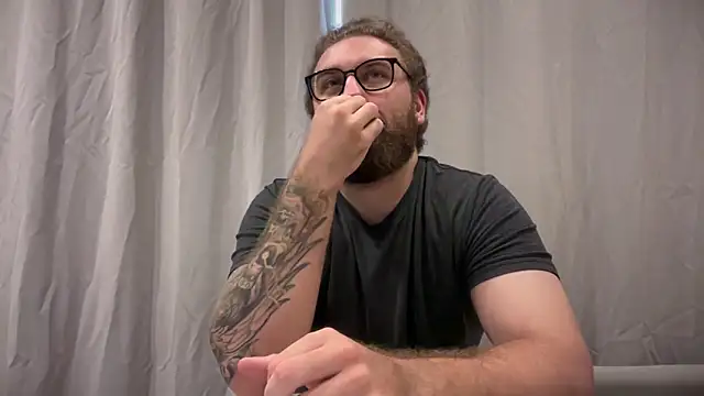 Czat XXX na żywo – Bear_bear_
