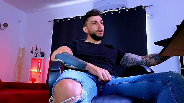 Chatroom XXX en direct de MightyAaron66