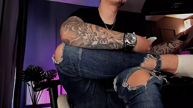 عرض كام uptomatty