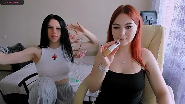 Adelina_xxx's Webcam Show