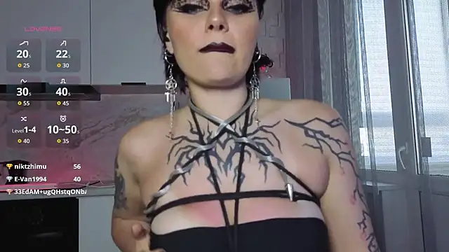 IntrigueYourDay Chat XXX in diretta